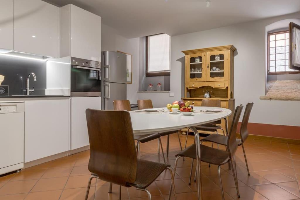 شقة Residenza Angels @Piazzadelleerbe فيرونا المظهر الخارجي الصورة