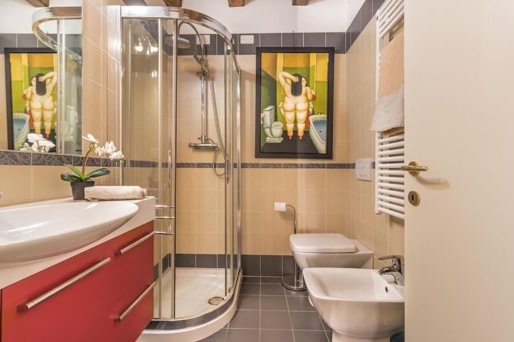 شقة Residenza Angels @Piazzadelleerbe فيرونا المظهر الخارجي الصورة