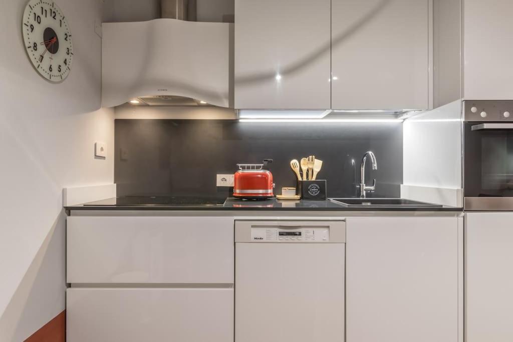 شقة Residenza Angels @Piazzadelleerbe فيرونا المظهر الخارجي الصورة
